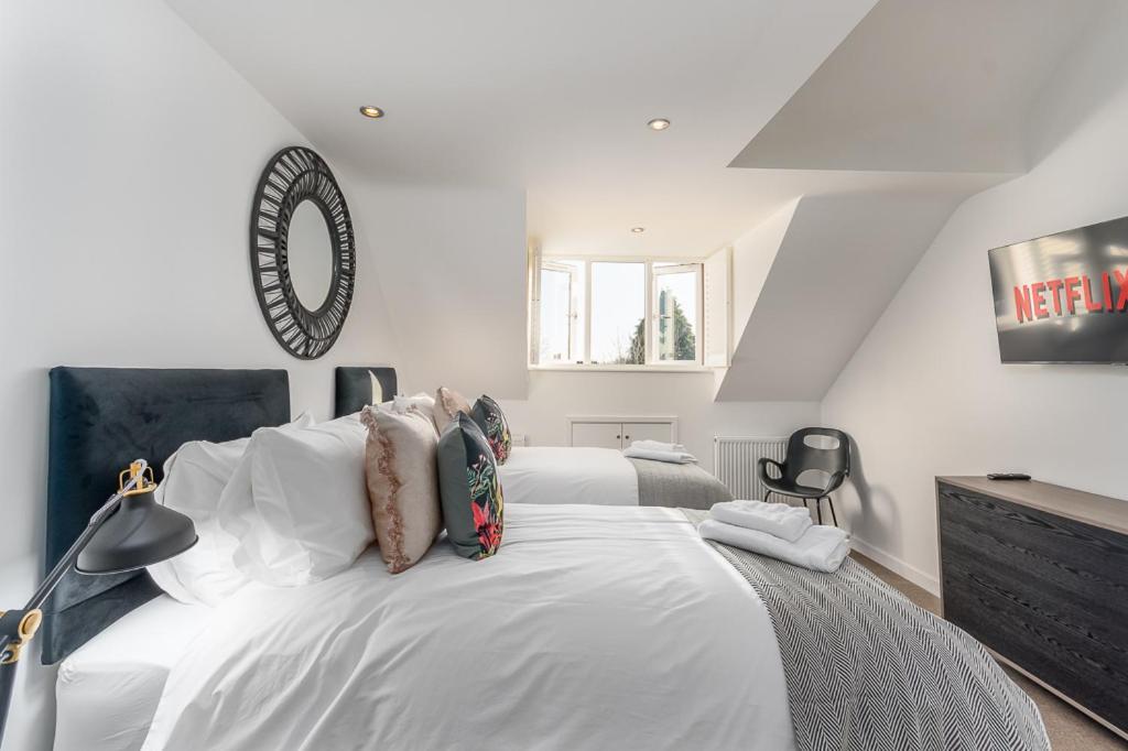 Castle Townhouse Kenilworth - Private Parking - 24 Hr Gym Access - Town Centre Apartamento Exterior foto