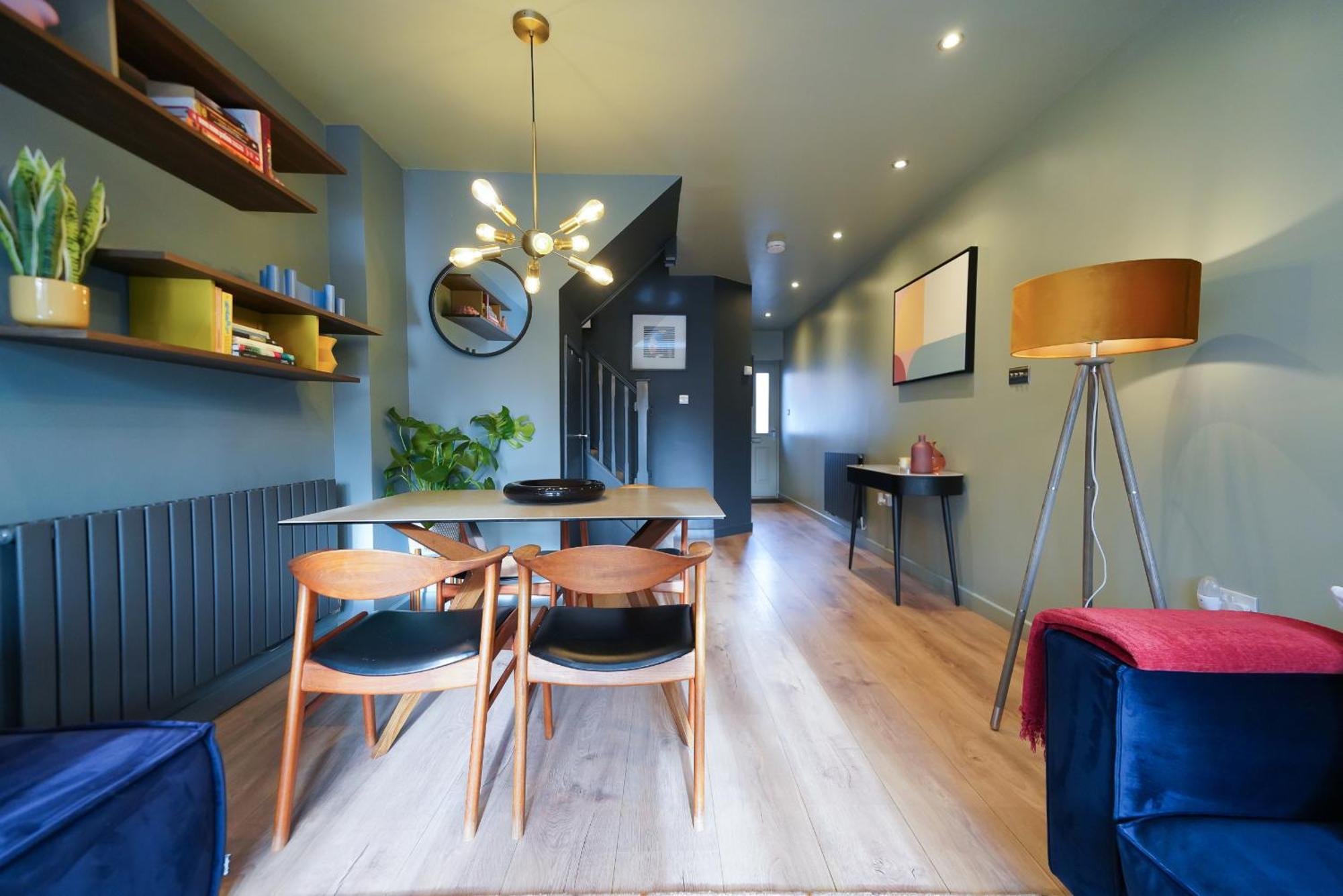 Castle Townhouse Kenilworth - Private Parking - 24 Hr Gym Access - Town Centre Apartamento Quarto foto